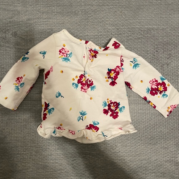 ‘Child of mine’ Floral design Top. Size 0-3M - Picture 3 of 3